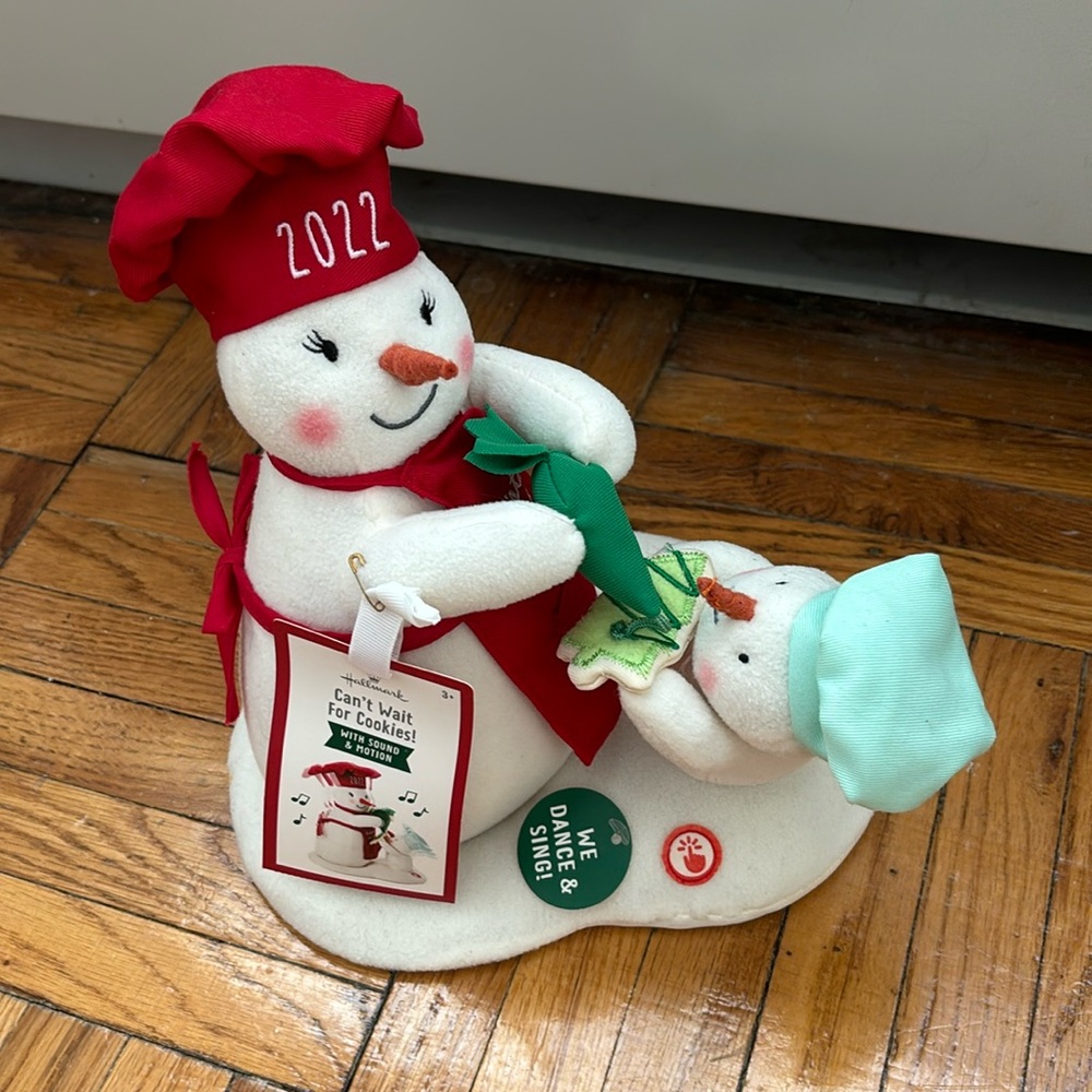 2022 Hallmark Jingle Pals “Can’t Wait for Cookies!”